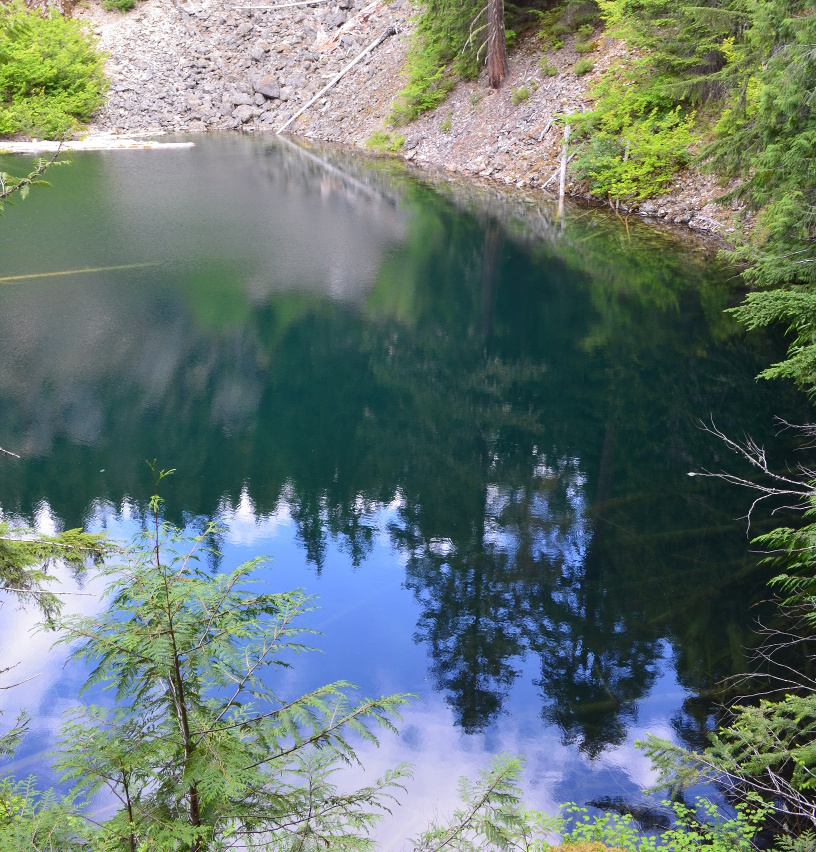 Pyaramid Lake, North Cascades NP