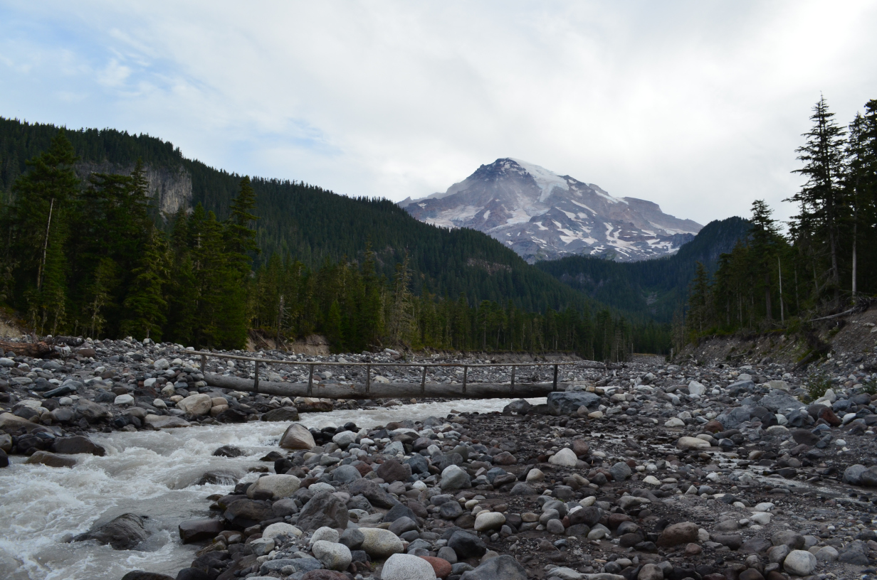 The last footbridge on my hike.