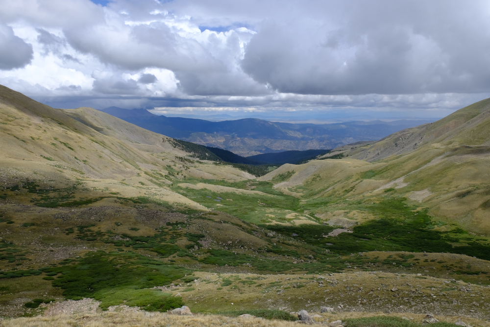 Starting to descend into Frenchman Creek valley.