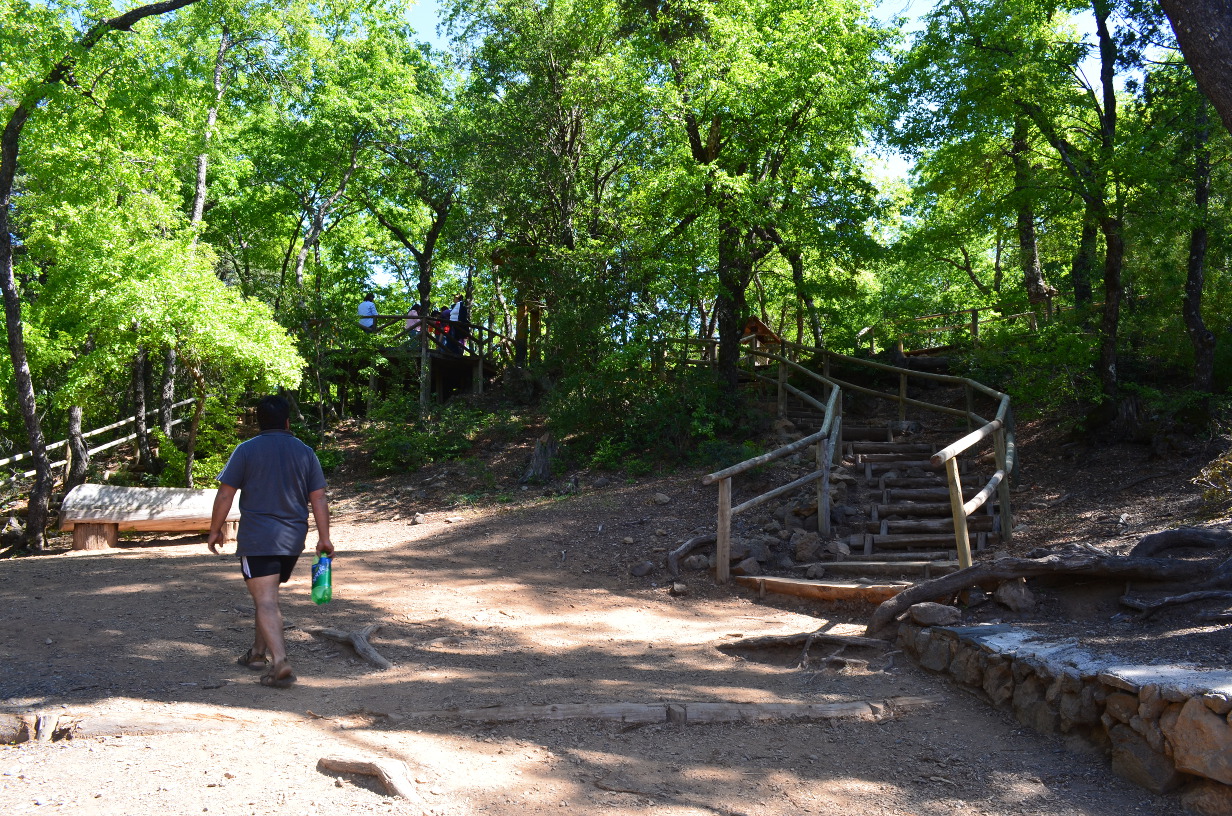 Walkway near the Sieta Tazas.