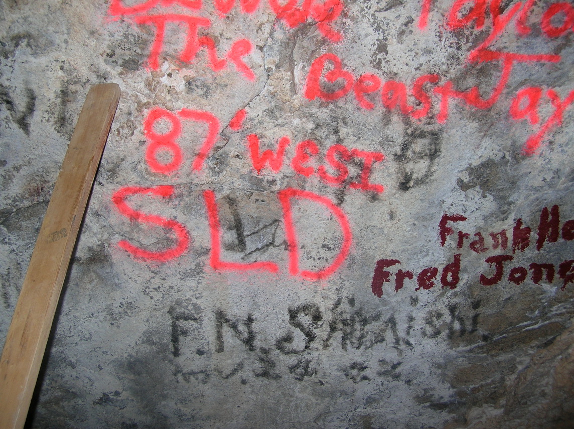 Graffiti in Caballo Cave.