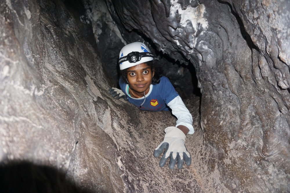 Eshani in the Xenolith Crawlway.