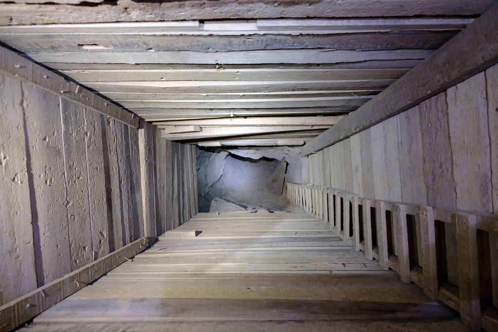 Looking down the lower vertical shaft.